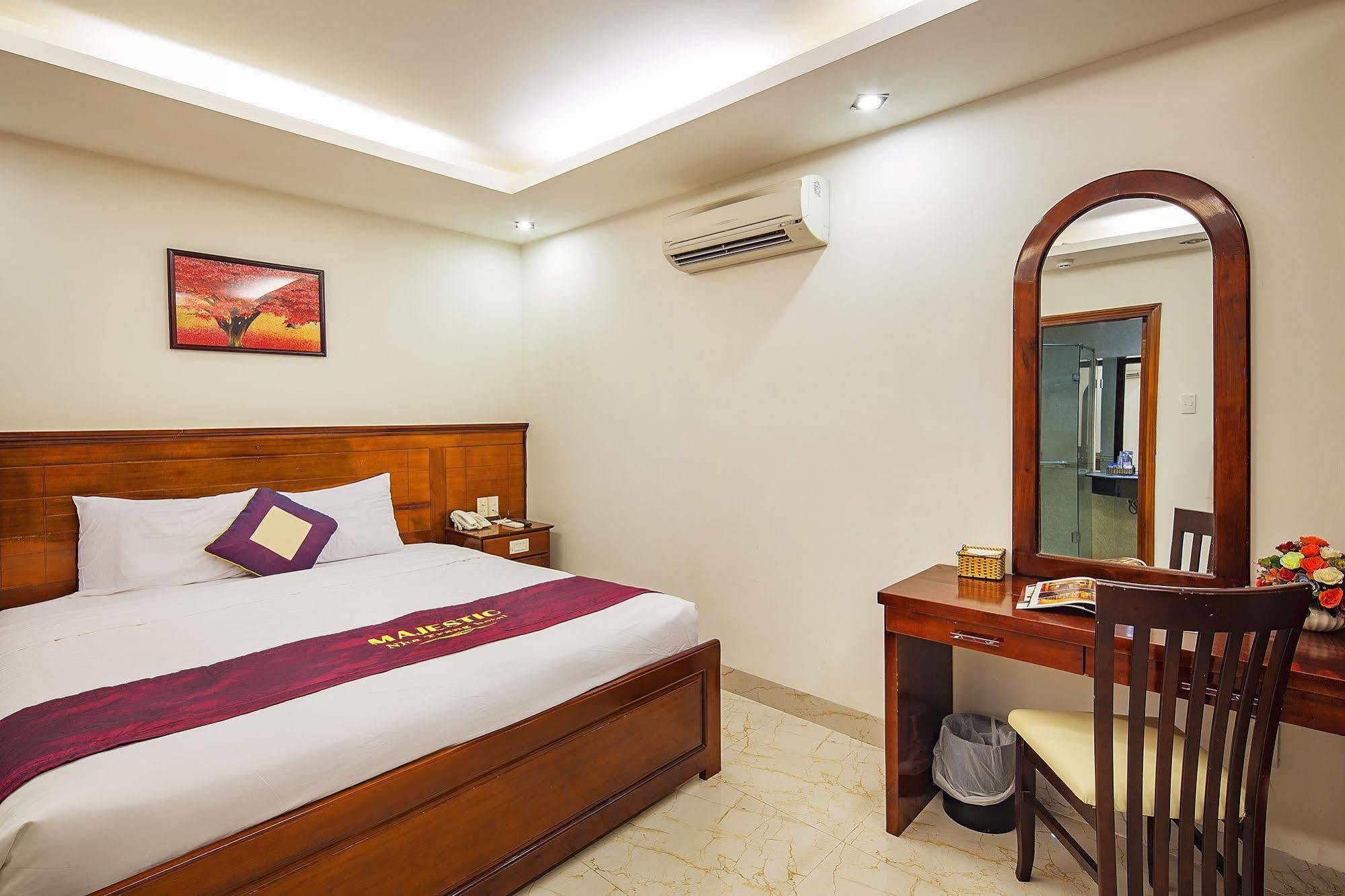 Majestic Nha Trang Hotel Exterior foto